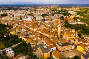 Pordenone – BearFotos / Shutterstock