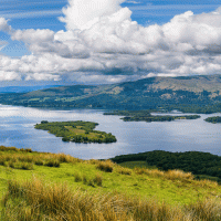 Loch Lomond – Richard Whitcombe / Shutterstock