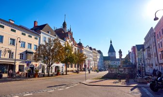 Braunau am Inn – Trambitski / Shutterstock