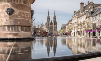 Moulins – Julien leiv / Shutterstock
