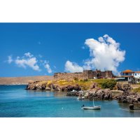 Lesbos – Esin Deniz / Shutterstock