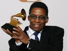 Herbie Hancock s cenou Grammy za nejlepší současné jazzové album, Los Angeles (10.2.2008) – Profimedia.CZ