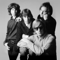 Skupina The Doors, americká rocková formace v čele se zpěvákem Jimem Morrisonem. Fotografie z roku 1968 – Profimedia.CZ