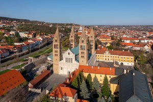 Pécs – Geza Kurka_Hungary / Shutterstock