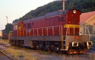 Motorová lokomotiva 770.038 (T669.0038) – Profimedia.CZ