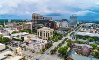 Columbia, Jižní Karolína – Kevin Ruck / Shutterstock