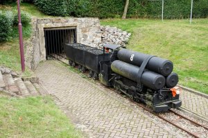 Důlní lokomotiva na stlačený vzduch – Profimedia.CZ