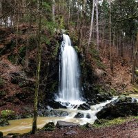 Vodopád na řece Stropnici – Sergey Fedoskin / Shutterstock