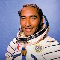 Arnaldo Tamayo Méndez – fair use