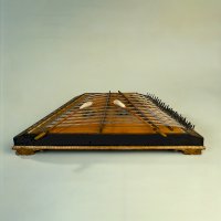 Hackbrett – Jürgen Liepe / Musikinstrumenten-Museum (CC BY-NC-SA)