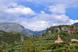 Taygetos – panoskord0 / Shutterstock