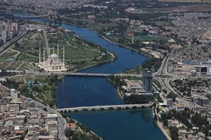 Adana – SULEYMAN DOGAN / Shutterstock