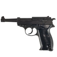 Německá samonabíjecí pistole Walther P38 z období druhé světové války – Militarist / Shutterstock