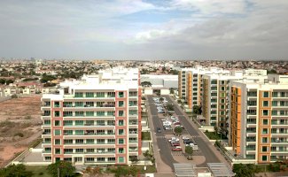 Luanda, Angola – Hermenegildo Sebastião / Unsplash
