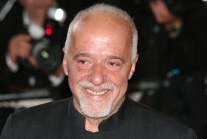 Paulo Coelho, Cannes (23.5.2008) – Denis Makarenko / Shutterstock