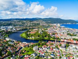 Trondheim – saiko3p / Shutterstock