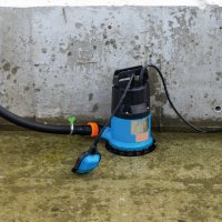 Odvodňovací čerpadlo – Angurt / Shutterstock