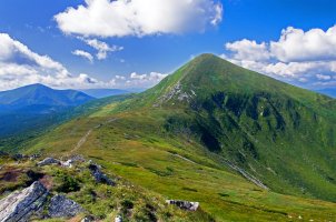 Goverla – Eladstudio / Shutterstock