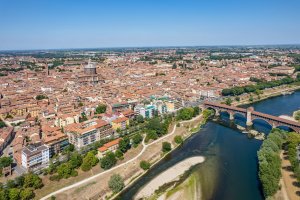Pavia – MikeDotta / Shutterstock