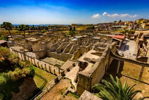 Zbytky antického města Herculaneum – WitR / Shutterstock