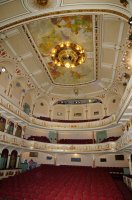 Interiér Divadla na Vinohradech (28.3.2006) – Blesk / Profimedia.CZ