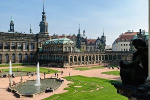 Zwinger, Drážďany, Německo – YAYImages / Depositphotos.com