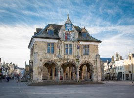 Peterborough, Velká Británie – Clare Louise Jackson / Shutterstock