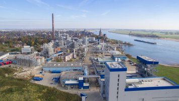 Emmerich – Claire Slingerland / Shutterstock