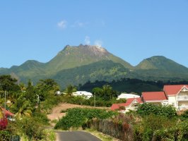 Soufriere – LACROIX CHRISTINE / Shutterstock