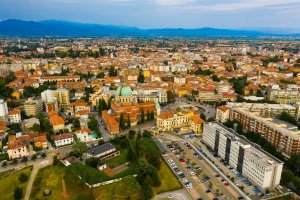 Udine – BearFotos / Shutterstock