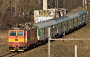 Elektrická lokomotiva 263.002, Brno (29.12.2009) – © Milan Palička