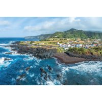 Vesnice Mosteiros na ostrově São Miguel – Balate.Dorin / Shutterstock