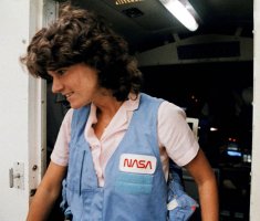 Sally Ride, simulátor raketoplánu (SMS) – NASA