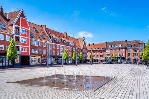 Emden – Sina Ettmer Photography / Shutterstock