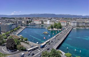 Ženeva – Xavier von Erlach / Unsplash