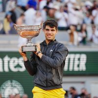 Carlos Alcaraz, Paříž, Roland Garros (9.6.2024) – Leonard Zhukovsky / Shutterstock