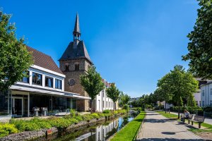 Detmold – Sina Ettmer Photography / Shutterstock