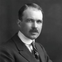 William Lawrence Bragg – volné dílo