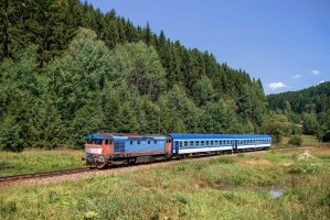 Motorová lokomotiva 749.265 – fotostepan / Shutterstock