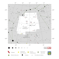 Honicí psi, mapa souhvězdí – International Astronomical Union + Sky & Telescope (CC BY 3.0), česká legenda CoJeCo.cz (CC BY 4.0)