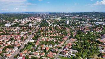 Miskolc – Time to travel / Shutterstock