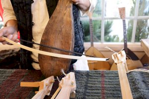 Gusle – Chubykin Arkady / Shutterstock