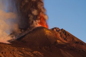 Etna – WEAD / Depositphotos