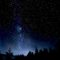 Noční hvězdná obloha – Gabriele Motter / Unsplash