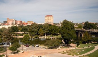 Lubbock – Real Window Creative / Shutterstock