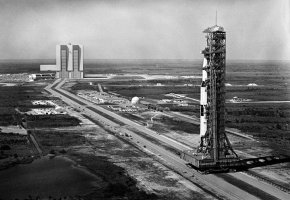 Apollo 10, přeprava na startovací rampu – NASA