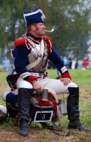 Muž v uniformě napoleonského vojáka s kyrysem, Borodino, Rusko (4.9.2016) – Ekaterina Bykova / Shutterstock