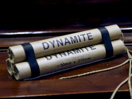 Válečky dynamitu – KIM JIHYUN / Shutterstock