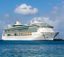 Výletní osobní loď, Saint Croix, Panenské ostrovy (9.9.2013) – Darryl Brooks / Shutterstock