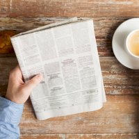 Noviny – Syda Productions / Shutterstock